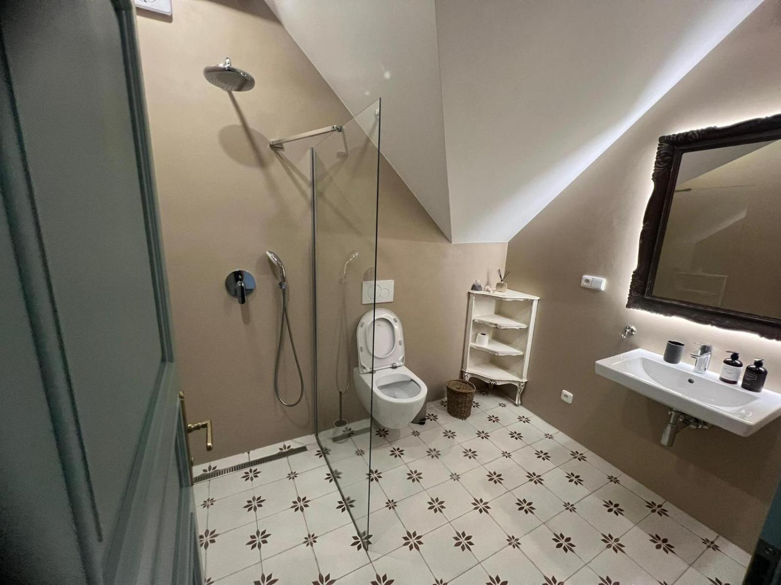 Soul Apartments Mikulov Luaran gambar